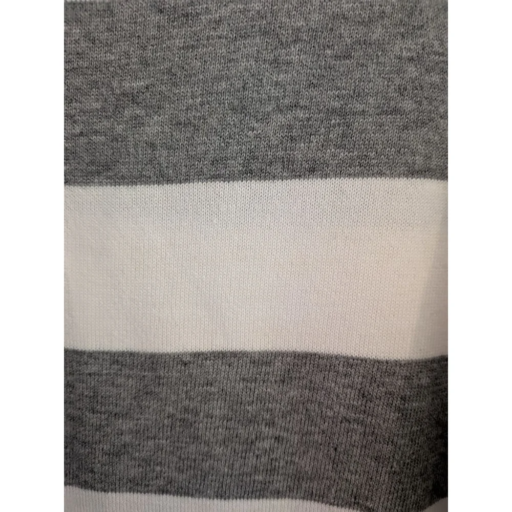 Women's Tommy Hilfiger Gray & White Striped Crew Neck Sweater M - Picture 7 of 8